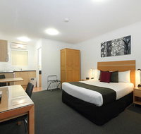 Browns Plains Motor Inn - Holiday Cairns