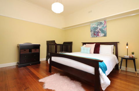 Brunswick Renaissance - Parking, Garden, Bath, Family - Holiday Cairns 2