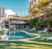 Budds In Surfers Backpackers - Holiday Cairns