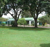 Bungadoo Country Cottage - Holiday Cairns