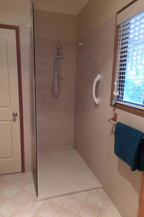 Bungadoo Country Cottage - Holiday Cairns 1