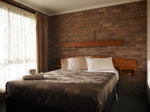 Burnie Ocean View Motel And Caravan Park - Holiday Cairns 1