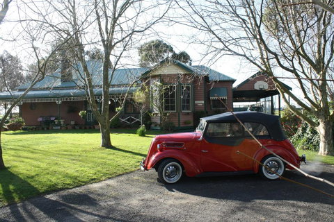 Butterfly Farm Bed And Breakfast Nirranda - Holiday Cairns 3