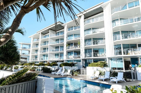 C Bargara Resort - Holiday Cairns 0