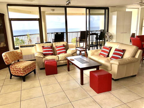 Cairns Apartment Esplanade Ocean Views - Holiday Cairns 0