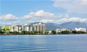 Cairns Aquarius