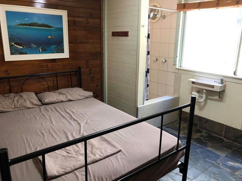 Cairns City Backpackers Hostel - Holiday Cairns 2