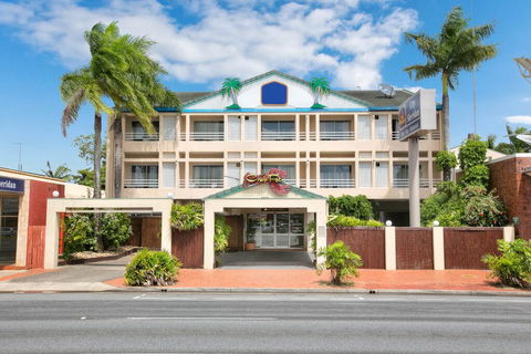 Cairns City Sheridan - Holiday Cairns 3