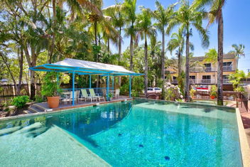 Cairns City Sheridan with Holiday Cairns