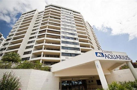 Cairns Ocean View Apartment In Aquarius - Holiday Cairns 3