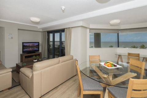 Cairns Oceanview At 181 The Esplanade (29) - Holiday Cairns 2