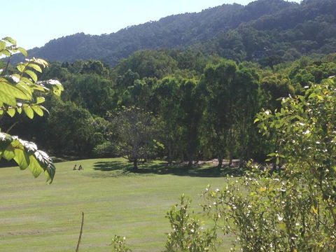 Cairns Rainforest View Resort Apartment - Holiday Cairns 2