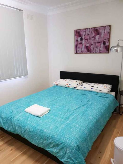 CAMPBELLTOWN HOLIDAY HOME 3 BED + FREE PARKING NCA039 - Holiday Cairns 3