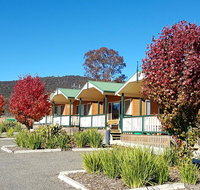 Canberra Carotel Motel - Holiday Cairns