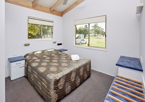 Canton Beach Holiday Park - Holiday Cairns 1