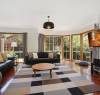 Canyon Walk House - On the Ovens River - Holiday Cairns