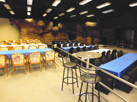 Capricorn Motel & Conference Centre - Holiday Cairns 2