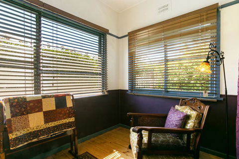 Carinya Cottage - Holiday Cairns 3
