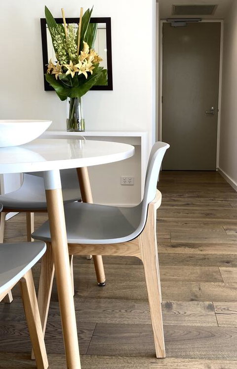 Caroline Serviced Apartments Brighton - Holiday Cairns 3