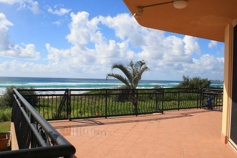 CASA DEL REY, UNIT 1 - Holiday Cairns 0