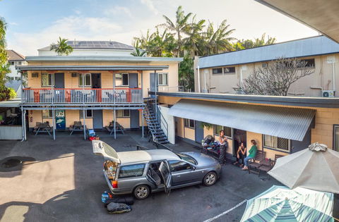 Castaways Backpackers Cairns - Holiday Cairns 2