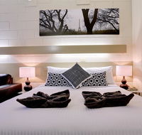 Castle Creek Motel - Holiday Cairns