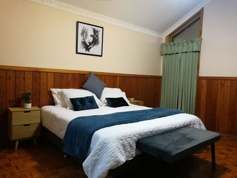 Castle Stay At Lakes Entrance - Holiday Cairns 2