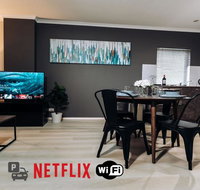 Central City Convenience - Free Parking  WiFi - Holiday Cairns