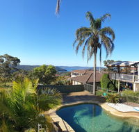 Central Coast Getaway 4B Family Holiday Home - Holiday Cairns