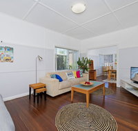 Central N Surf - Holiday Cairns