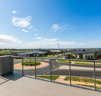 Centreside Ocean Views 59 - Holiday Cairns