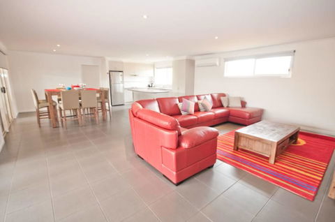 Chevallier - Holiday Cairns 2