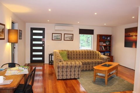 Chill Apartment - Holiday Cairns 3