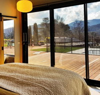 Christina's Luxury Retreat - Holiday Cairns