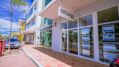 CityLights Perth - Holiday Cairns 3