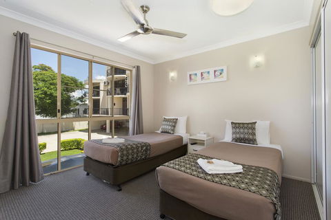 Cityville Luxury Apartments And Motel - Holiday Cairns 1