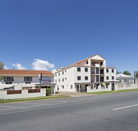 Cityville Luxury Apartments and Motel - Holiday Cairns