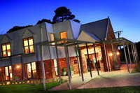 Book Lancefield Accommodation Vacations Holiday Cairns Holiday Cairns