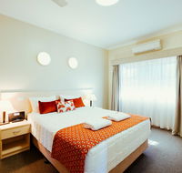 Club Motor Inn - Holiday Cairns