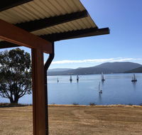 Coast House Tasmania - Holiday Cairns