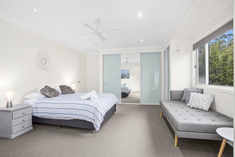Coastal Retreat - Holiday Cairns 2