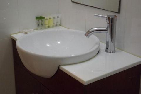 Comfort Hotel Sydney City (formerly City Lodge Hotel) - Holiday Cairns 1