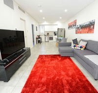 Comfort HS Apartment - Central Park - Holiday Cairns