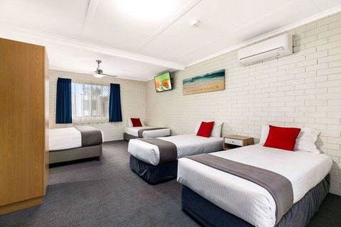 Comfort Inn On Main Hervey Bay - Holiday Cairns 3