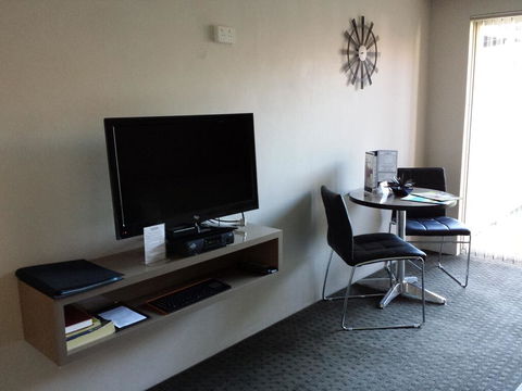 Comfort Inn Towradgi Beach - Holiday Cairns 0