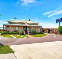 Comfort Inn Warwick - Holiday Cairns