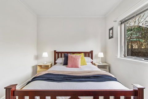 Comfy One-bedroom Unit Between City And Airport - Holiday Cairns 3