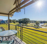 Condo 108  Horizons Resort  Golf stunning course  lake Views - Holiday Cairns