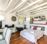 Cool Architect-Designed Studio Close To CBD - Holiday Cairns