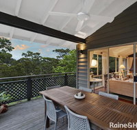 Copacabana Treehouse - 36 Oceano Street Copacabana - Holiday Cairns